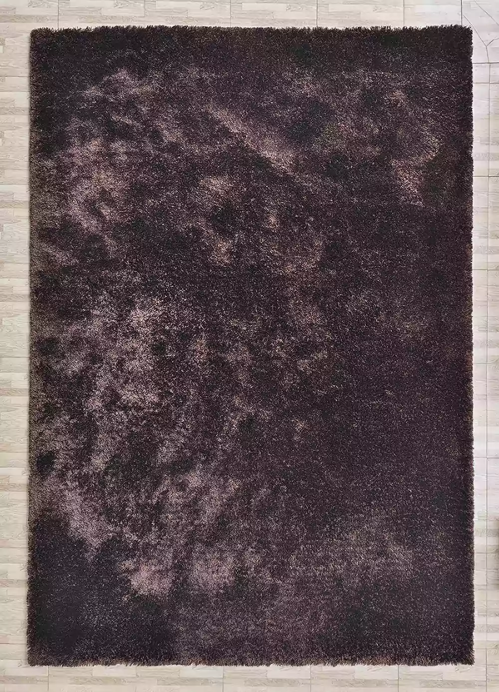 Shaggy Rug – Luxurious Softness & Modern Elegance Soft shaggy rug with plush texture, cozy comfort, and stylish design for modern home décor.