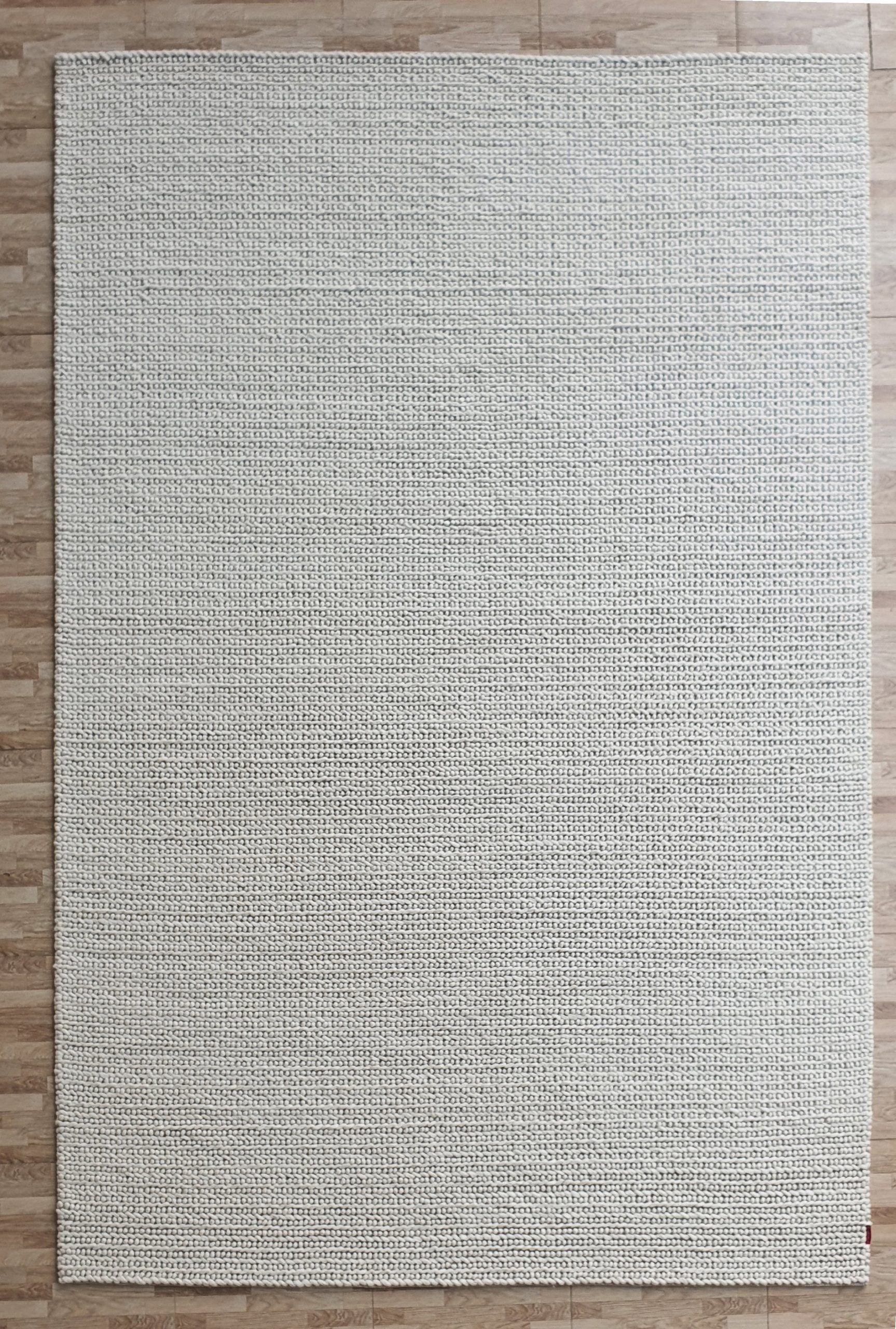 White Woven Rug for Bedroom Decor - SRN 031 (170x240cm) by Ramsha Home White bedroom woven rug SRN 031, 170x240cm for a modern touch by Ramsha Home