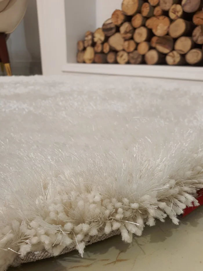 Soft shaggy rug with plush texture, cozy comfort, and stylish design for modern home décor.