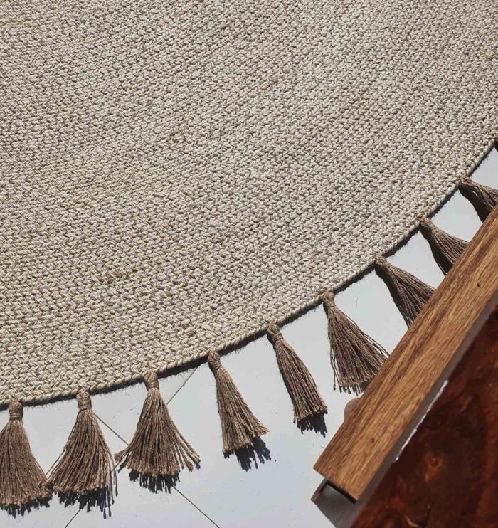 Detailed Side Closeup of Braided Rug BR-082 - Ramsha Home