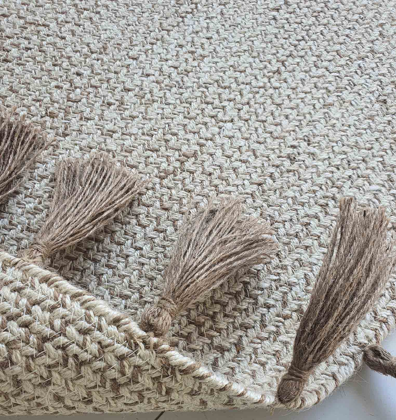 Closeup Backside View of Braided Rug BR-082 - Ramsha Home Fine Quality Backside Closeup of Braided Rug BR-082 - Ramsha Home