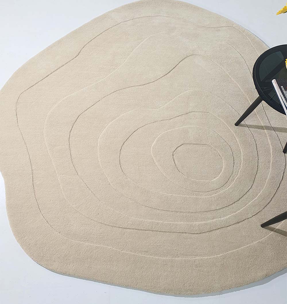 Handcrafted Multi-Colored Round Rug with Design Number HTW-63 by Ramsha Home Handcrafted Multi-Colored Round Rug with Design Number HTW-63 by Ramsha Home