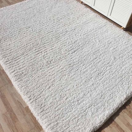 Sideways View of Luxurious White Shaggy Rug SG-06 - Ramsha Home