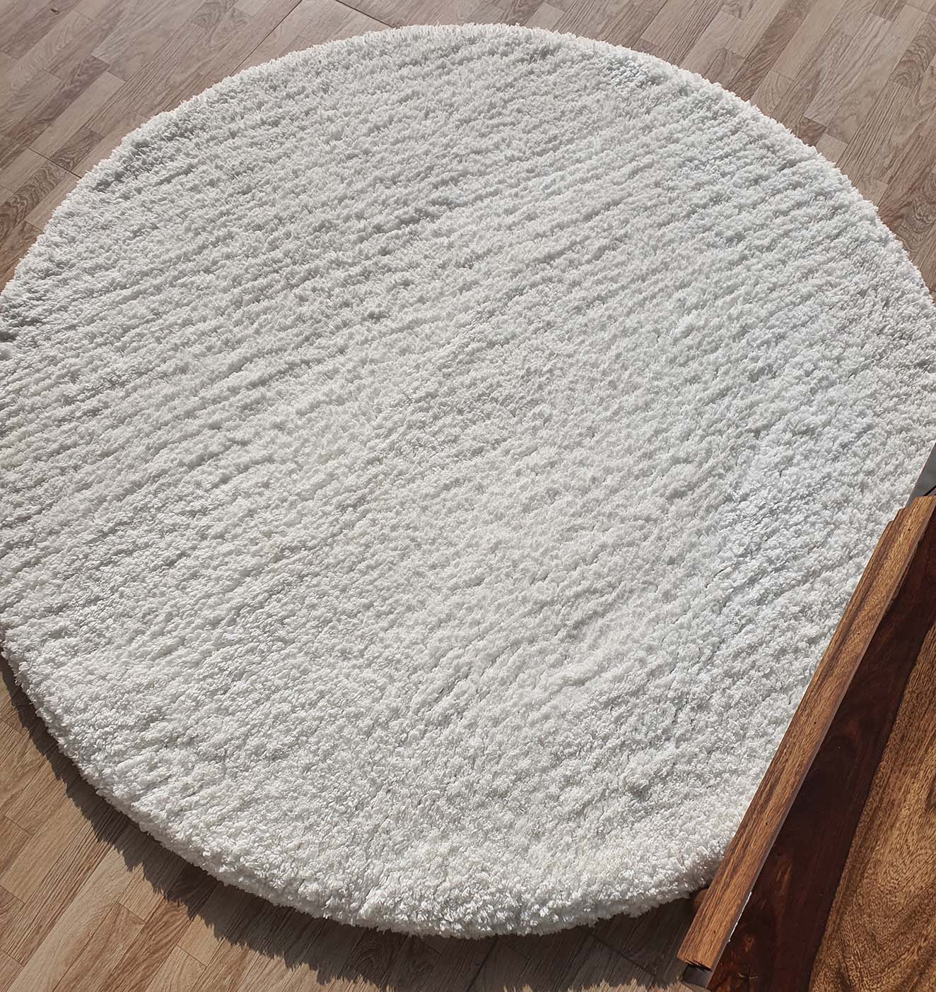Top View of Luxurious Round White Shag Rug - Ramsha Home Top View of Luxurious Round White Shag Rug - Ramsha Home