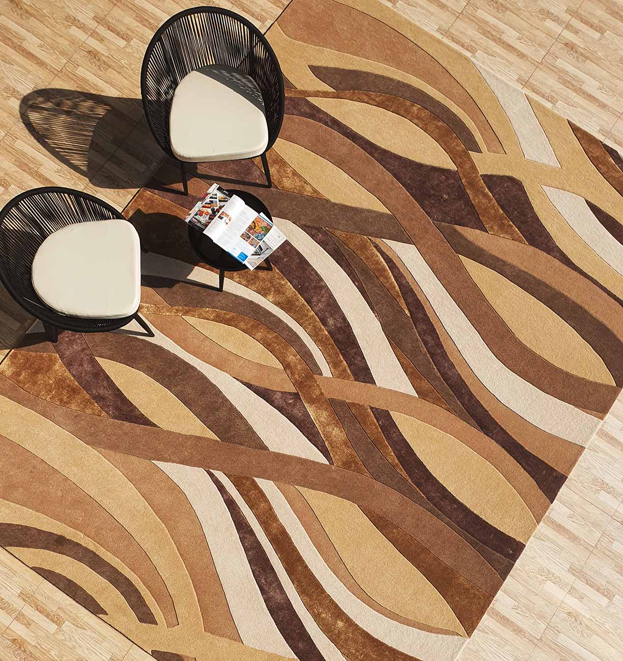 Aerial View of Multi-Hued Handcrafted Rug HTWV-80 by Ramsha Home Aerial View of Multi-Hued Handcrafted Rug HTWV-80 by Ramsha Home