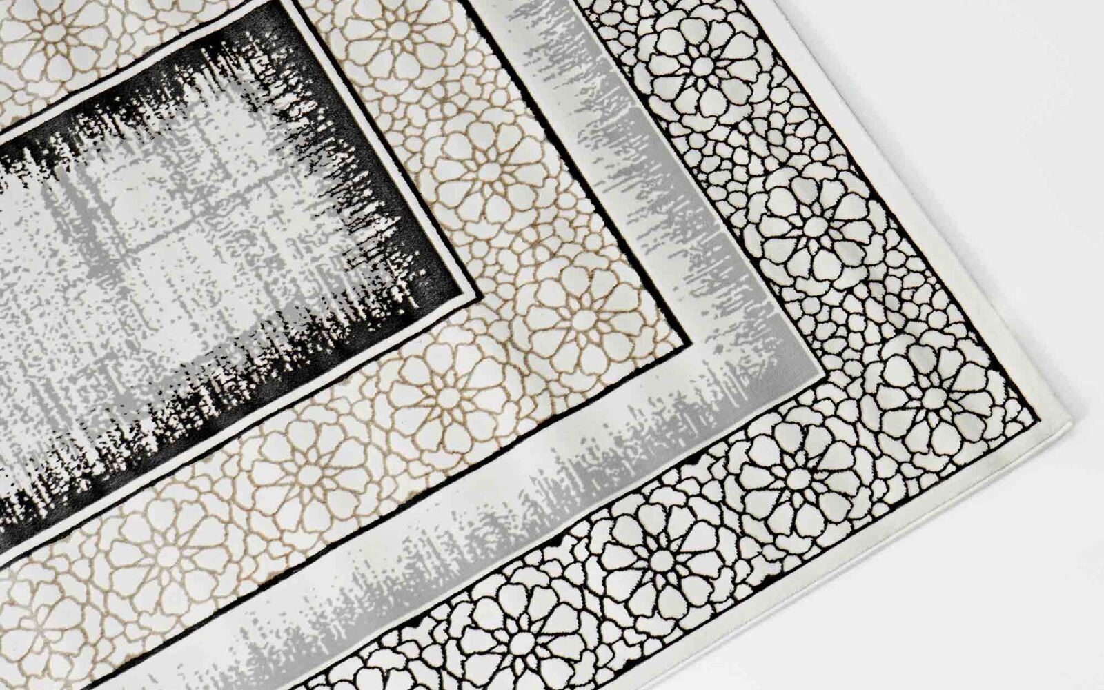 Elegant machine made rugs with durable finish for home décor