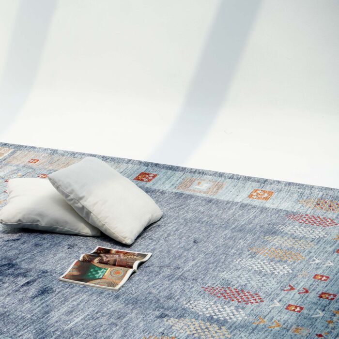 Stylish machine made rugs for elegant home décor