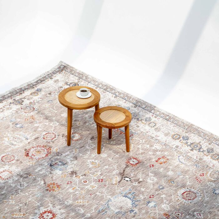 Premium machine made rugs with modern patterns for home interiors