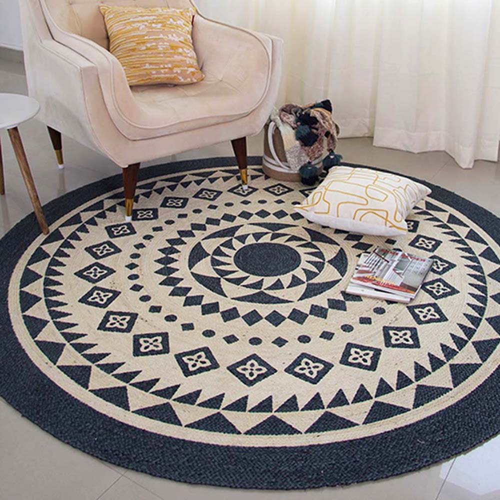 Transform Your Home with Rug Layering: Vogue Vibes by Ramsha Home Vogue Vibes: Transform your living room with layered rugs by Ramsha Home