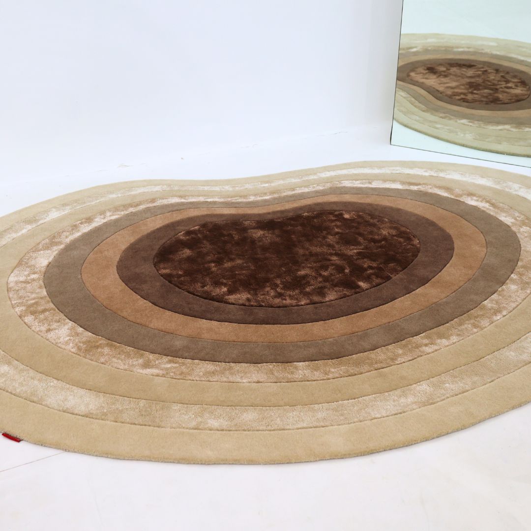 Discover Handmade Rugs – Luxury, Durability & Artistic Detailing Premium handmade rugs with timeless craftsmanship for elegant interiors