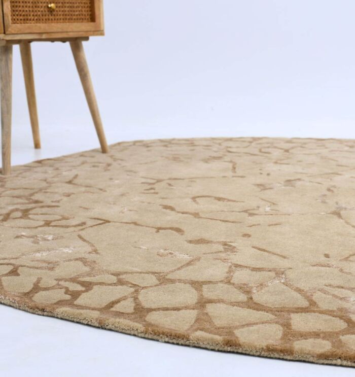 Elegant hand tufted rug showcasing comfort and timeless artistry