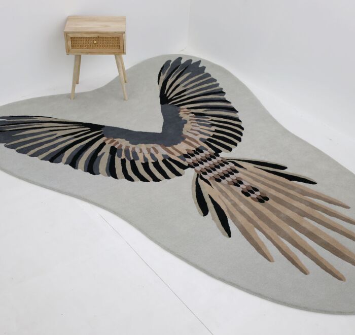 Handmade rug highlighting traditional weaving, timeless artistry, and refined craftsmanship