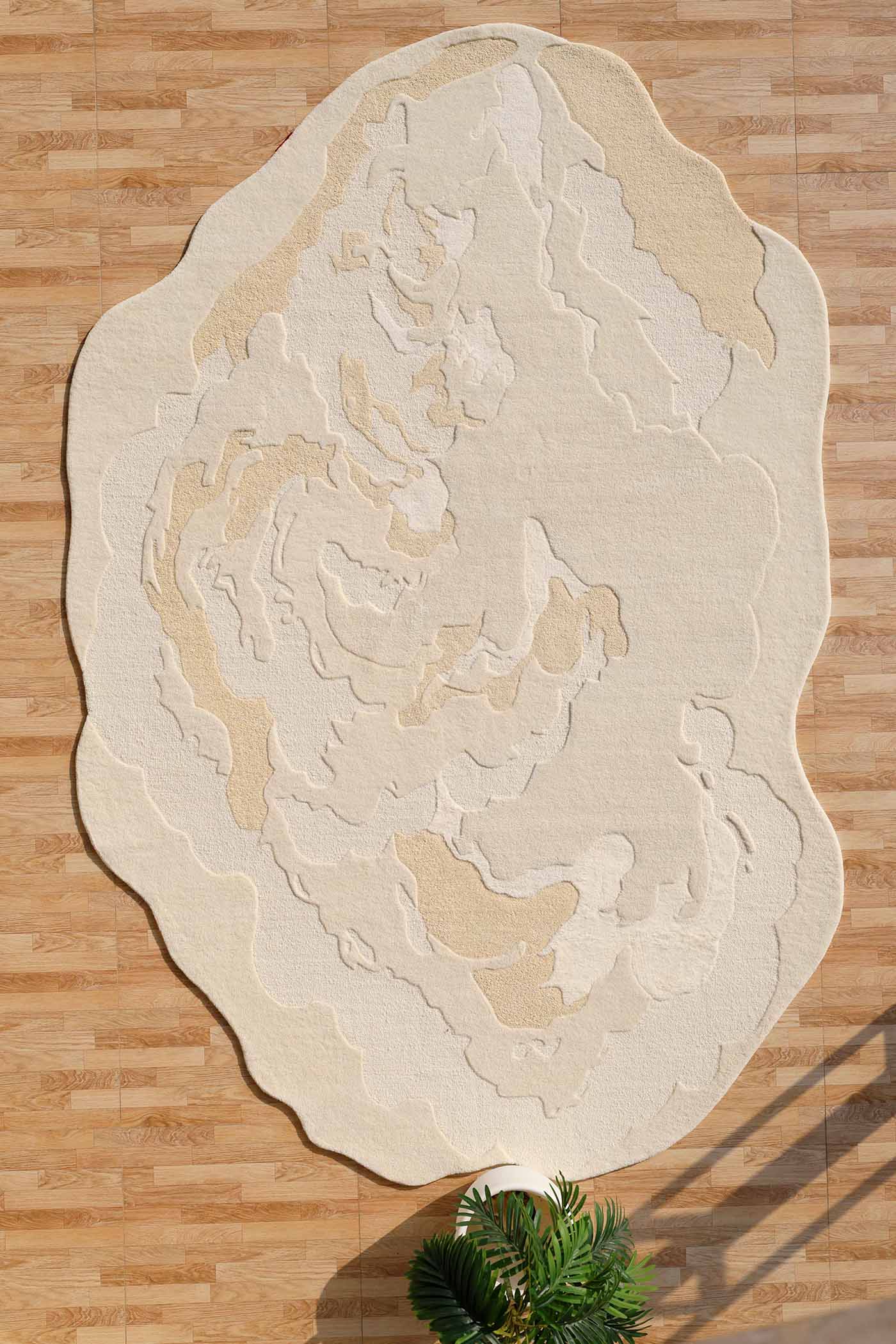Luxurious Hand Tufted Rug — Style, Softness & Durability Hand tufted rug featuring luxury finish and premium craftsmanship