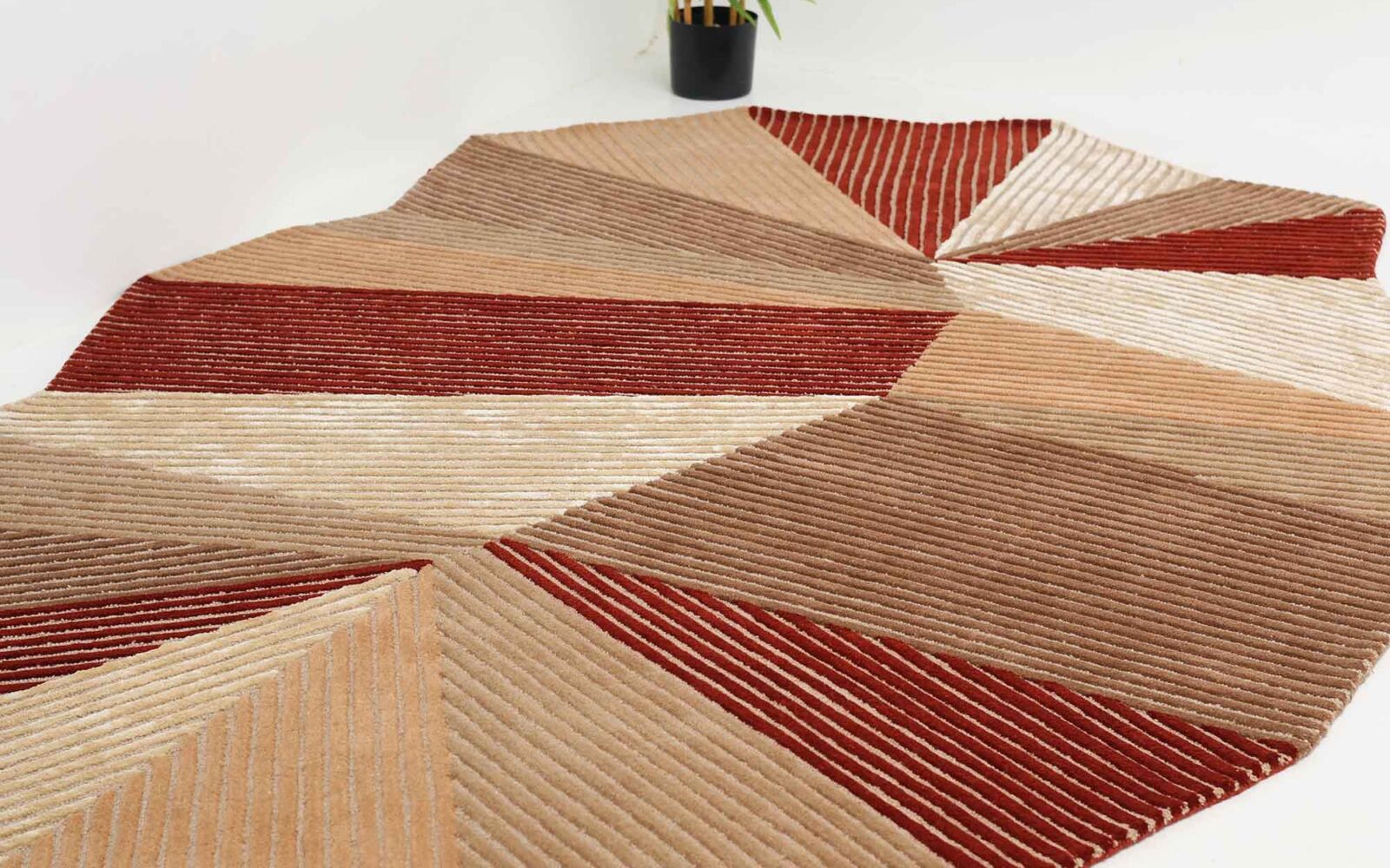 Multi Color Wool & Tencil Decor Rug - HTWV 86 (200x300 cm) Stunning Multi Color Wool, Tencil & Cotton Decor Handmade Rug - HTWV 86 (200x300cm)