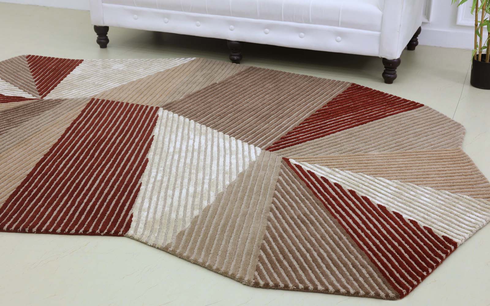 Stunning Geometric Rugs to Transform Your Space