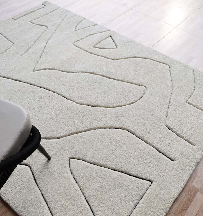 Handmade oriental carpet Dubai by Ramsha Home رمشا المنزل