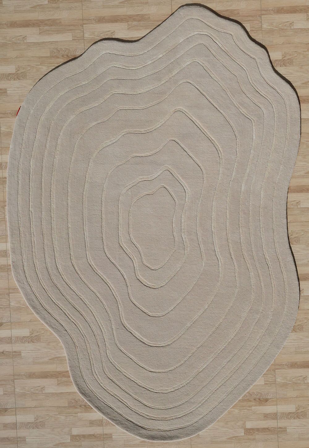 Handmade Rugs – Artistic Craft, Comfort & Durability Handmade rug highlighting artistic weaving, refined craftsmanship, and timeless elegance.