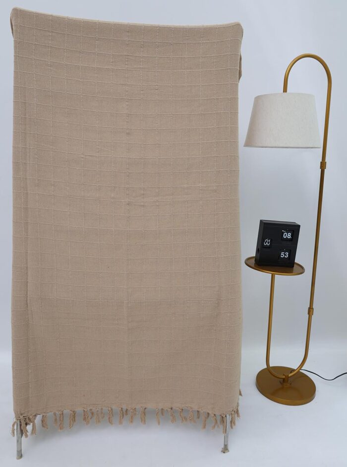 Designer throw pillows and blankets UAE – Ramsha Home رمشا المنزل