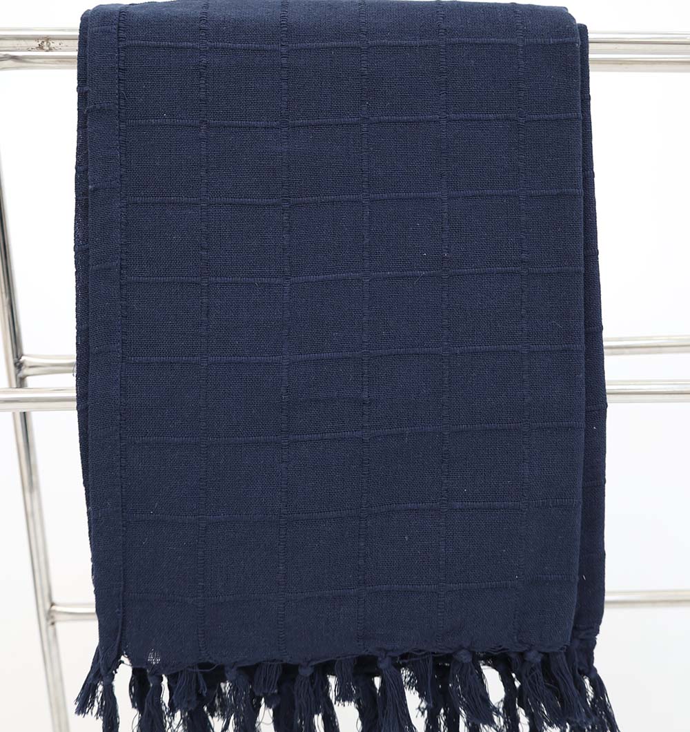Bed Throws & Throw Blankets Dubai – Bedroom Decor UAE | Ramsha Home Designer bed throw blanket UAE – Ramsha Home رمشا المنزل