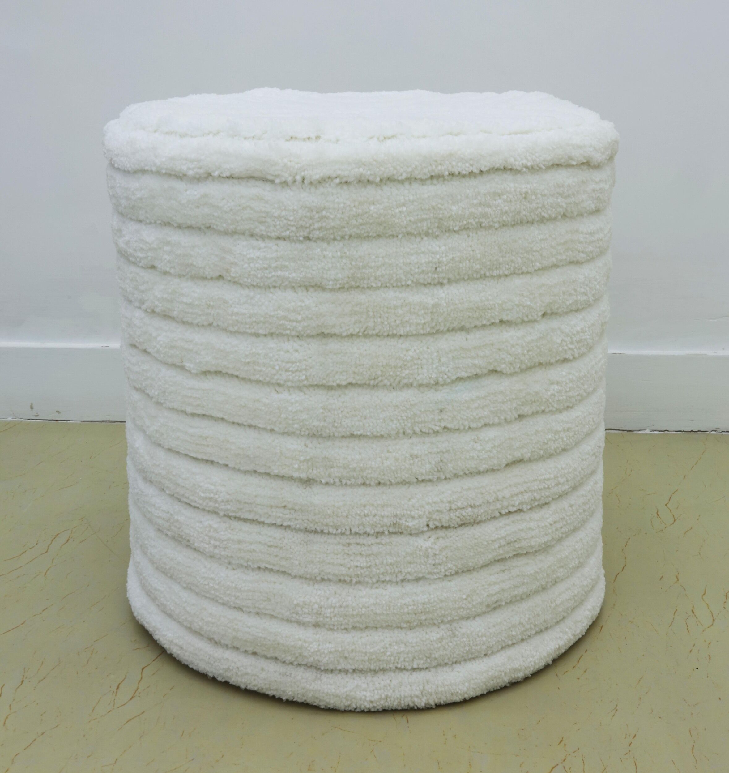 Pouf Dubai Handmade Ottomans & Pouf Chairs Online UAE Handmade pouf ottoman seat, puff chair for modern home décor and extra seating in Dubai