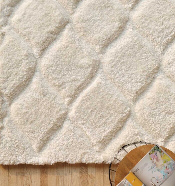 Luxurious white fur rug, soft shag carpet for living room and bedroom, premium rugs UAE.