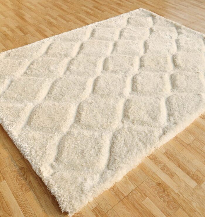Luxurious white fur rug, soft shag carpet for living room and bedroom, premium rugs UAE.