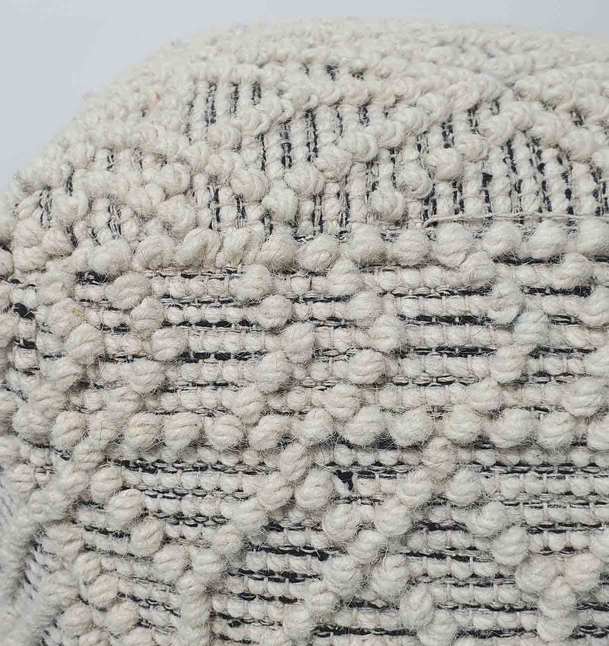Pouf Chair Dubai Stylish Puff Seat & Handmade Poufs Online UAE White & Black Color Pouf - PF 141 (40x40x40cm) - الصورة 2