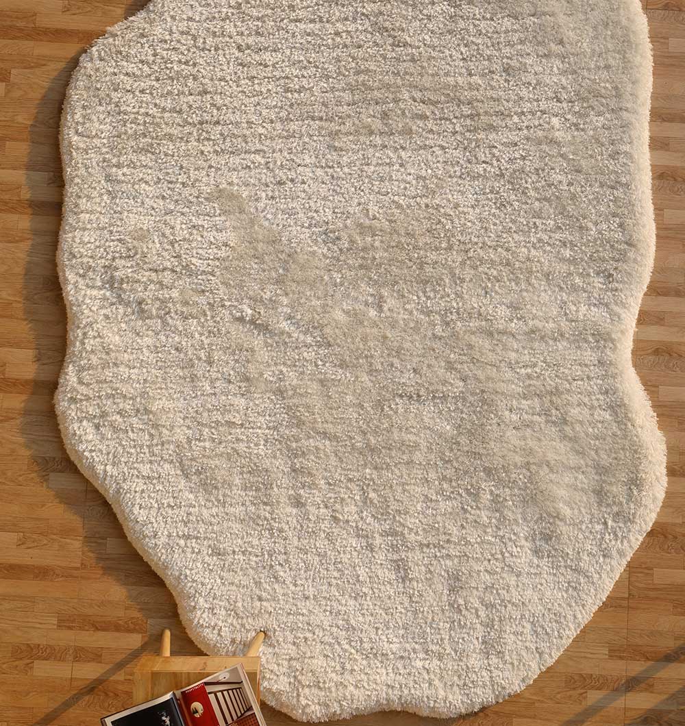 Shaggy Rugs Dubai Luxury Handmade Rugs & Carpets Online UAE Plush shaggy rug for cozy flooring, handmade rugs Dubai, dining table rugs, and outdoor rugs