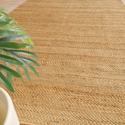 Handmade woven rug for modern home floorings, rugs Dubai, dining table rugs, and outdoor rugs