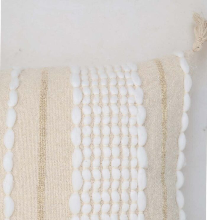 Decor cushion with soft fabric, stylish design, and cozy comfort for home interiors.