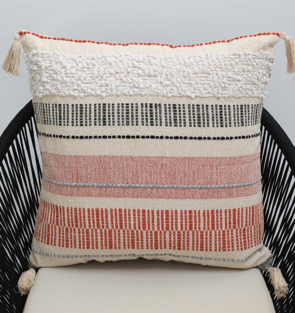 Decor Cushion – Stylish Comfort for Modern Living Decor cushion with soft fabric, stylish design, and cozy comfort for home interiors.