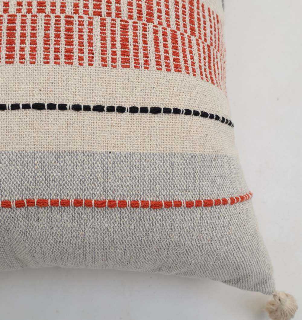 Comfortable Sofa, Bed & Floor Cushions – Ramsha Home Dubai UAE Soft and stylish cushions for sofas, beds, floors, and cars by Ramsha Home, available across Dubai and UAE.