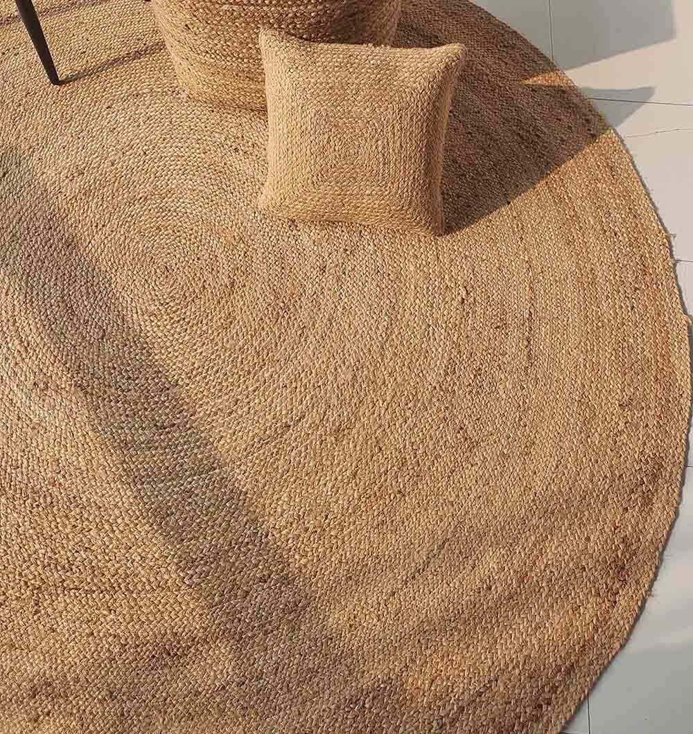 Handmade Natural Braided Jute Rug – Eco-Friendly Style & Lasting Comfort Handmade natural braided jute rug with eco-friendly design, rustic charm, and durable craftsmanship.