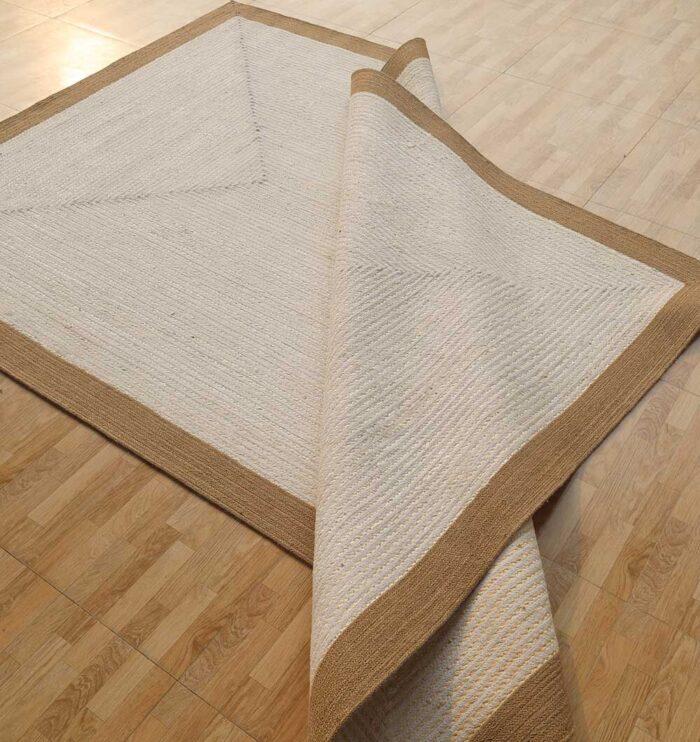 Stylish natural jute rug for living room décor, outdoor spaces, and modern UAE homes.