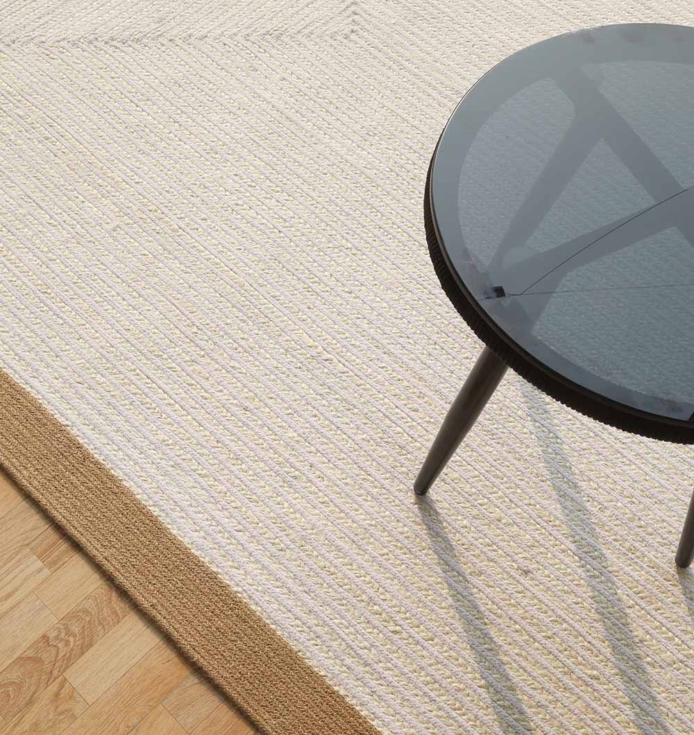 Natural Jute Rug Online – Indoor & Outdoor Rugs for Home UAE Stylish natural jute rug for living room décor, outdoor spaces, and modern UAE homes.