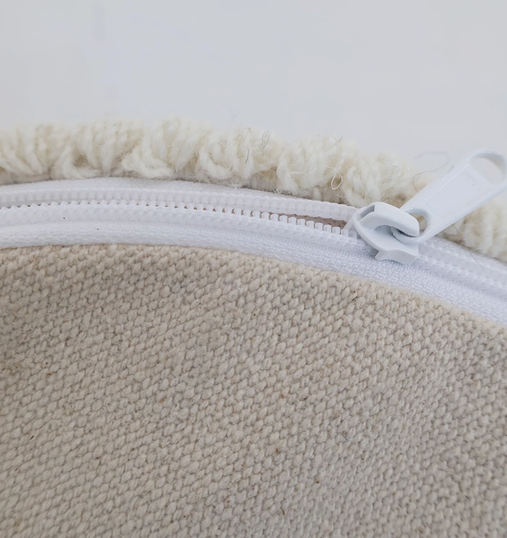 Decorative Pouf for Living Room – Style, Comfort & Functionality Decorative pouf for living room with stylish design, soft comfort, and versatile functionality.