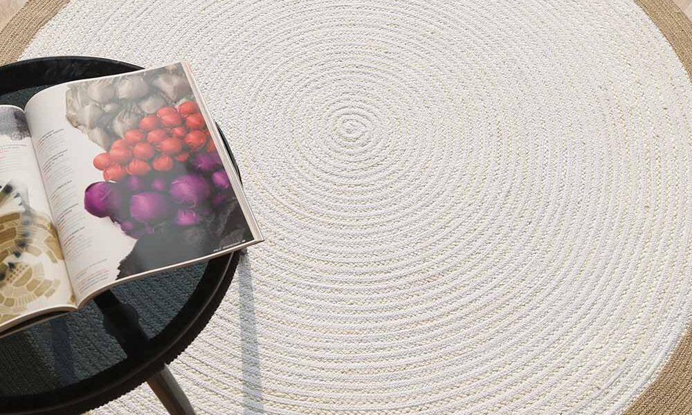 Round Jute Rug – Modern Circle Rug for Home UAE Natural round jute rug with modern circle design, perfect for home UAE décor and stylish living spaces.