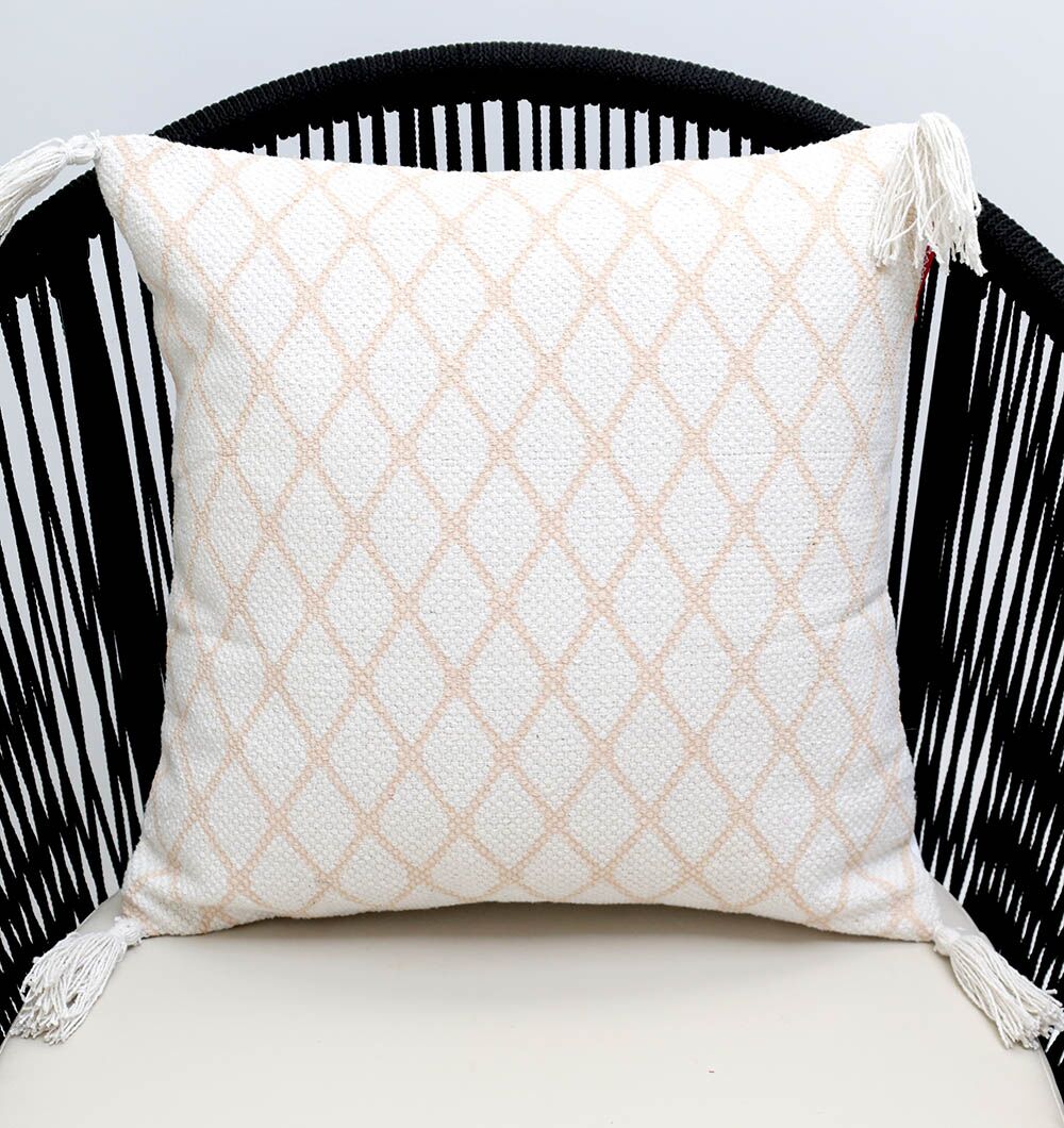 Comfortable Cushions for Every Space | Ramsha Home UAE Cozy and stylish cushions for sofas, beds, outdoor spaces, and cars from Ramsha Home in Dubai, UAE.