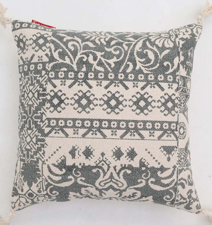 Elegant cushions for sofas, beds, and outdoor seating, including car cushions, from Ramsha Home in Dubai, UAE.