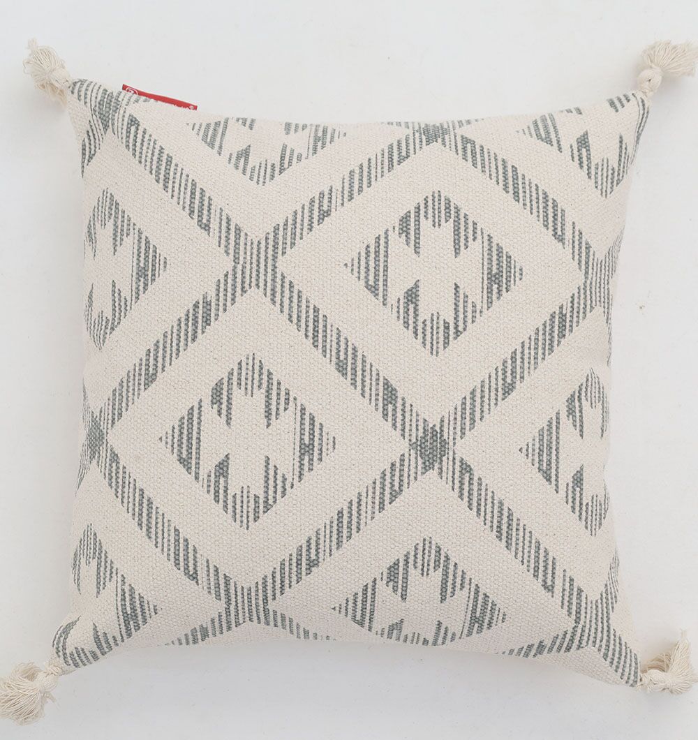 Stylish Cushions for Sofa, Bed & Outdoors | Ramsha Home UAE Colorful outdoor and sofa cushions, seat cushions, and bed cushions by Ramsha Home, perfect for adding comfort at home, in the car, or outdoors in Dubai, UAE.