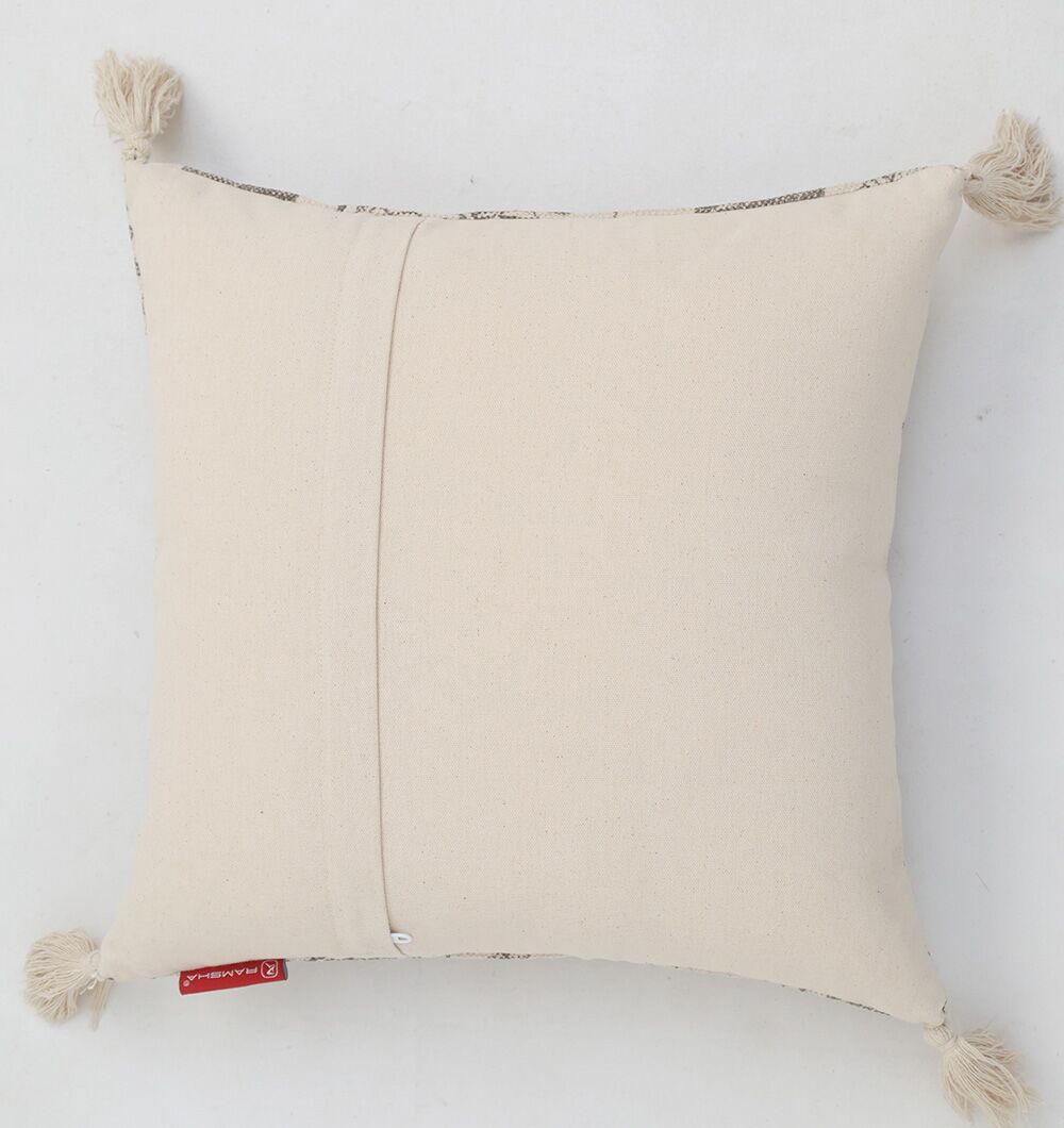 Premium Outdoor & Sofa Cushions | Ramsha Home Dubai Outdoor cushions and sofa cushions arranged beautifully on a sofa and bed, including car cushions, from Ramsha Home in Dubai, UAE.