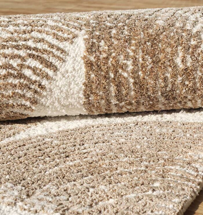 Handmade big living room rug, modern tufted carpet, rugs UAE