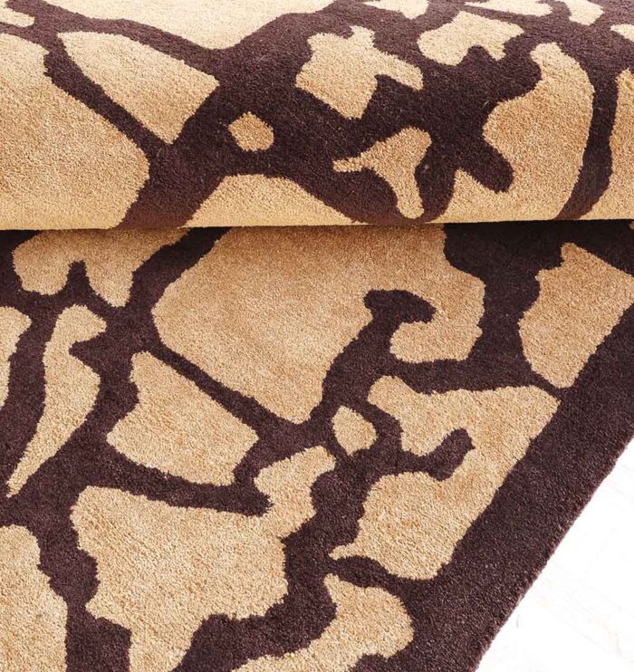 Handmade Dubai large rug, modern living room carpet, best tufted rugs UAE