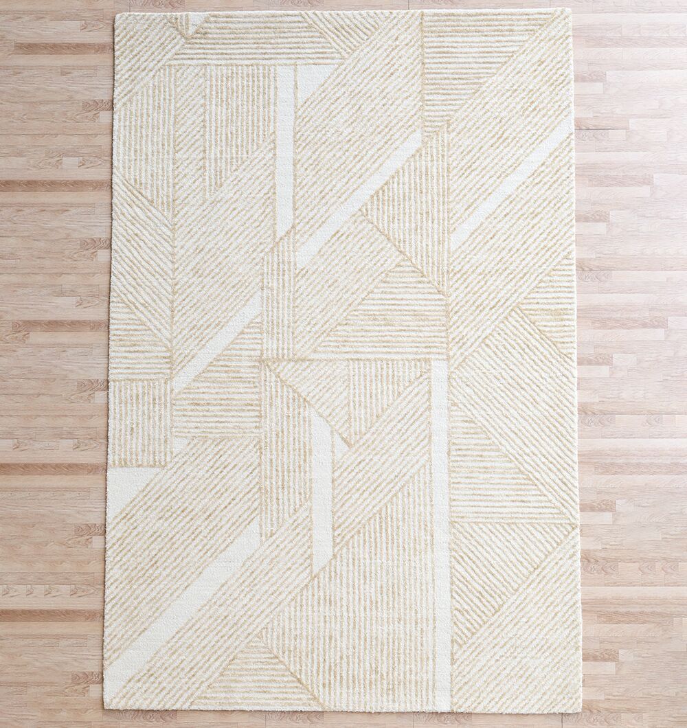 Home Décor Handmade Area Rug – Authentic Craft & Lasting Elegance Handmade area rug for home décor, crafted with artisanal detail, soft texture, and timeless style.