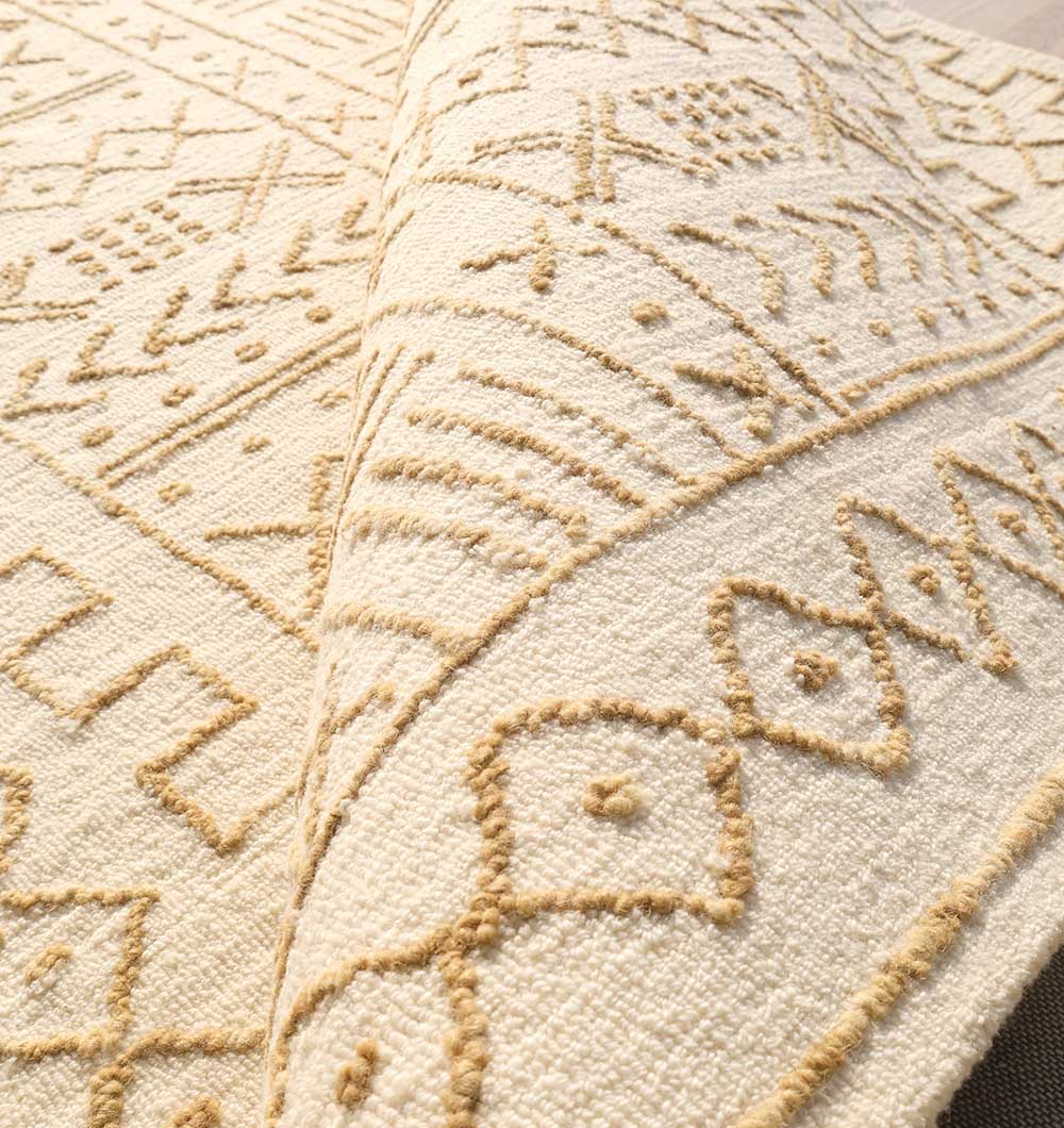 Handmade Big Modern Rug for Living Room | Best Tufted Rugs UAE Handmade Dubai rug, large modern rug for living room, best tufted rug in UAE