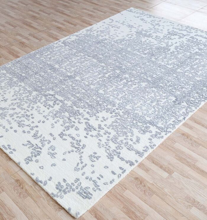 Handmade area rug for home décor, crafted with artisanal detail, soft texture, and timeless style.