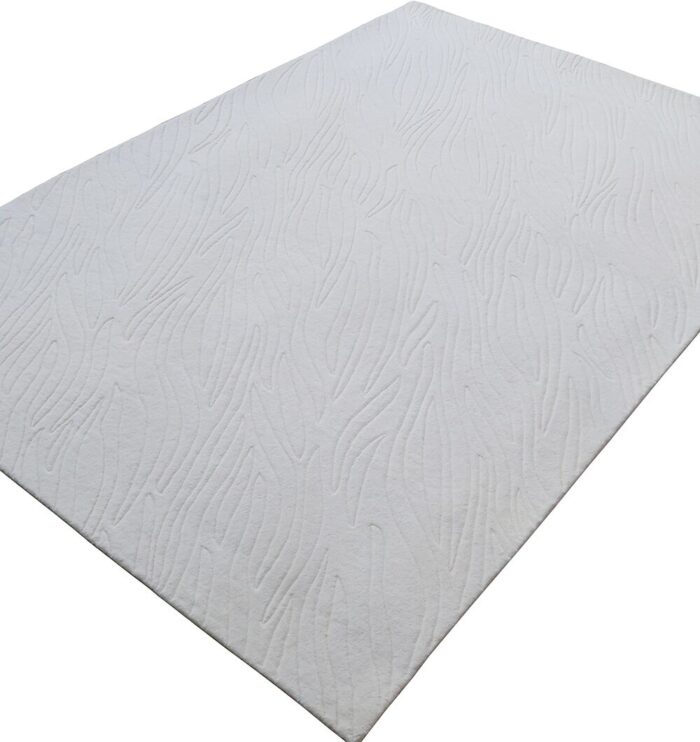 Handmade large living room rug, modern tufted carpet, home UAE