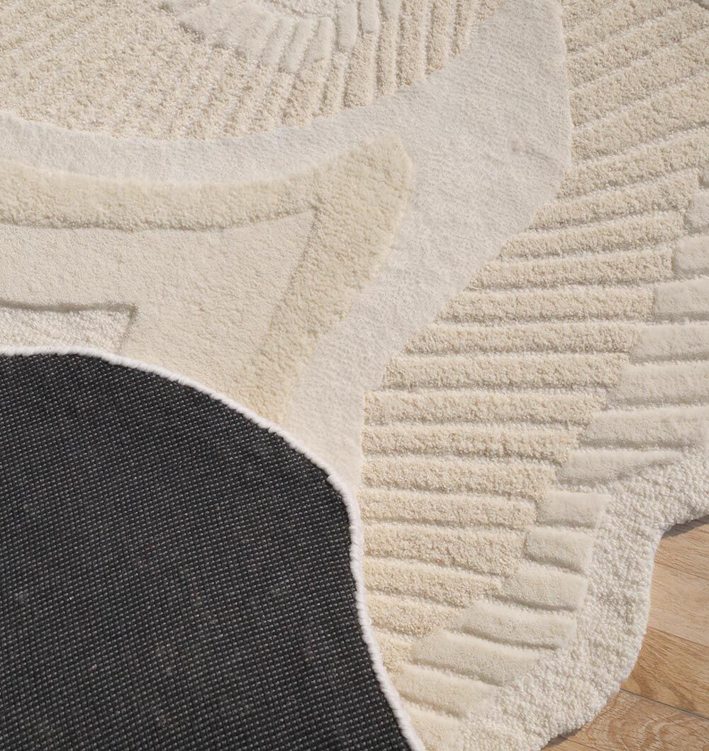 Handmade Rug – Timeless Craftsmanship & Elegant Home Décor Handmade rug crafted with artisanal skill, offering unique design, warmth, and lasting durability.
