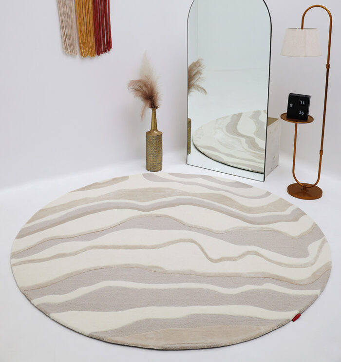 Multi color handmade rug designed for indoor and outdoor floorings