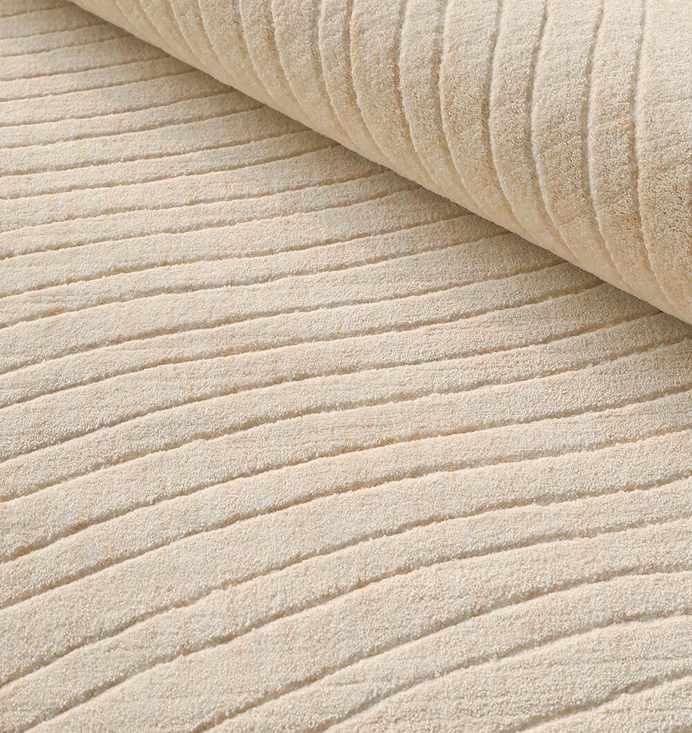 Natural Handmade Area Rug – Artisanal Craft & Lasting Elegance Natural handmade area rug crafted with premium materials, offering timeless style, warmth, and durability.